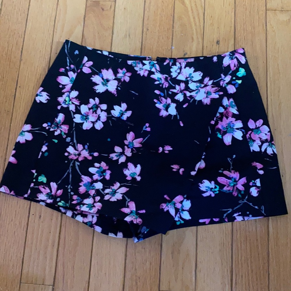 Junior  skort  skirt  by express